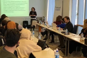 dokuz8akademi-sibel-hurtas
